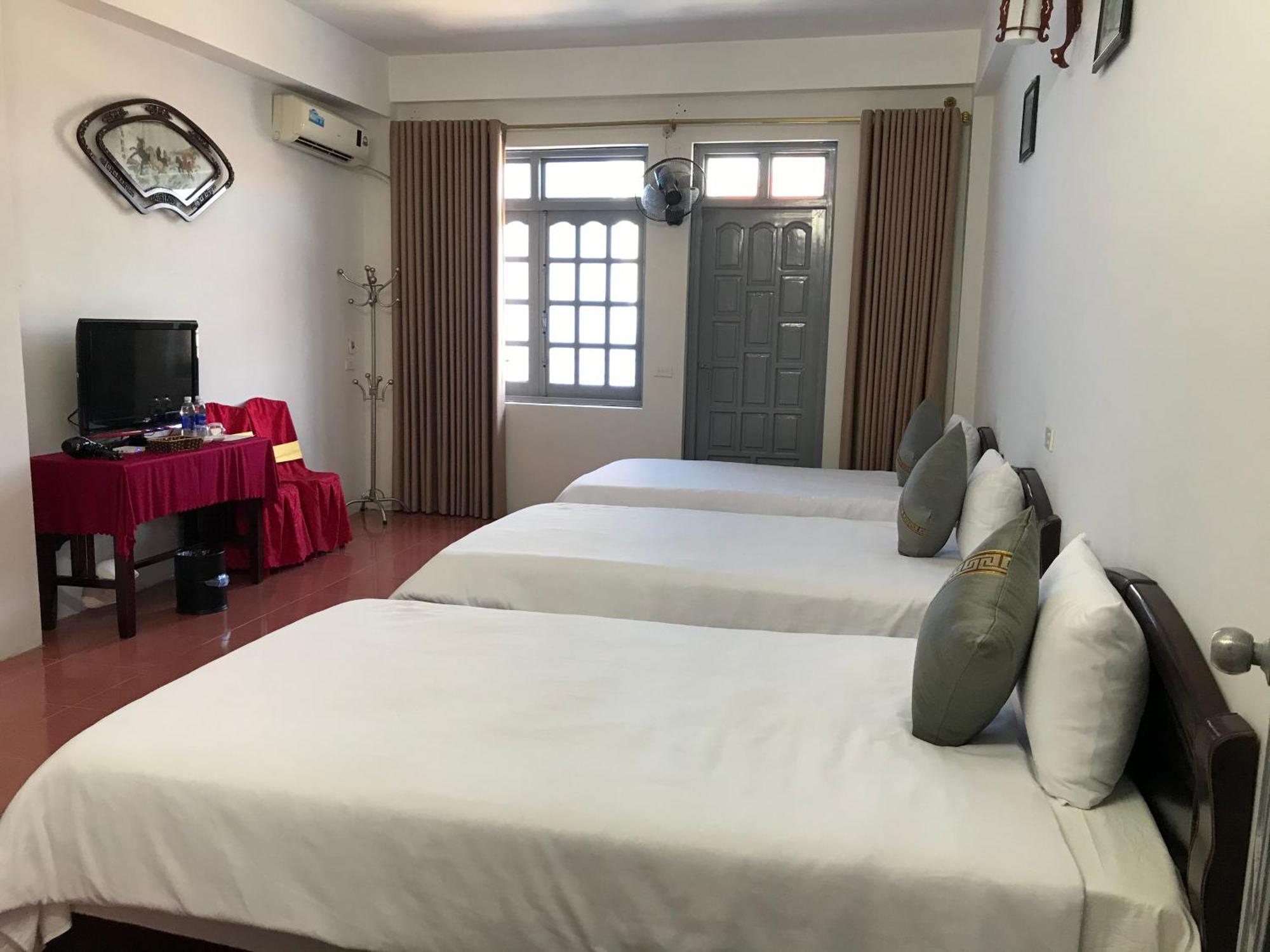 Anh Anh Hotel Bac Ha  Exterior foto